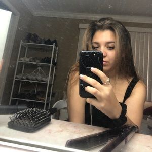 Meet your Posher, Julie